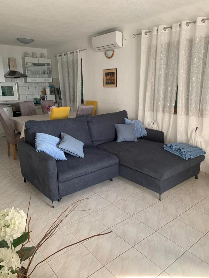 Holiday Apartments Lucic - Feels Like Home, Away From Home Ražanj Dış mekan fotoğraf