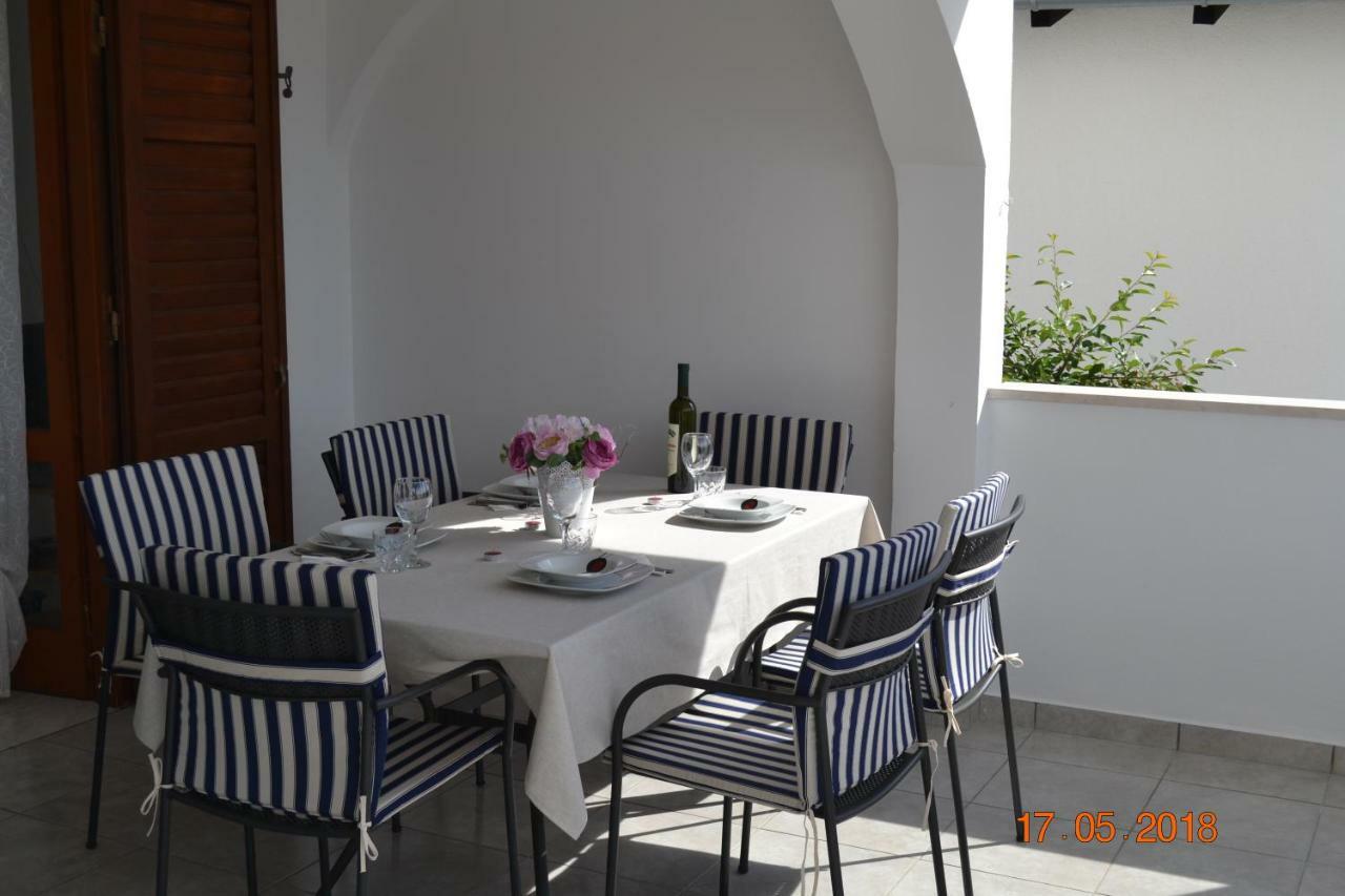 Holiday Apartments Lucic - Feels Like Home, Away From Home Ražanj Dış mekan fotoğraf
