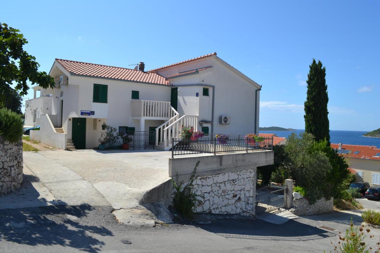 Holiday Apartments Lucic - Feels Like Home, Away From Home Ražanj Dış mekan fotoğraf